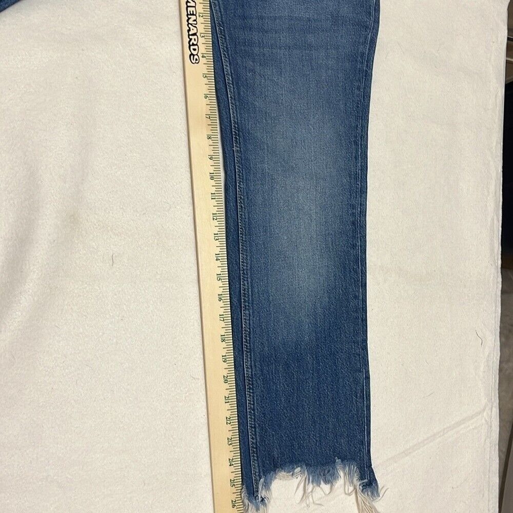 We The Free Button Fly Straight Leg Distressed Jeans Womens Size 24‎ Medium Wash - Picture 6 of 11